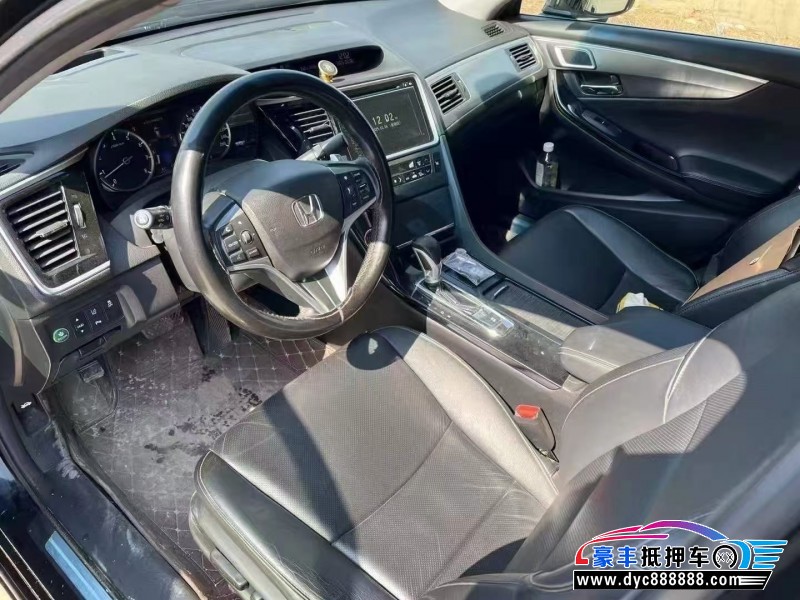 16年本田思铂睿轿车抵押车出售