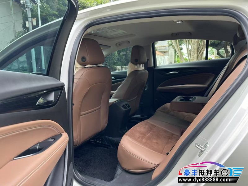 20年别克君威轿车抵押车出售