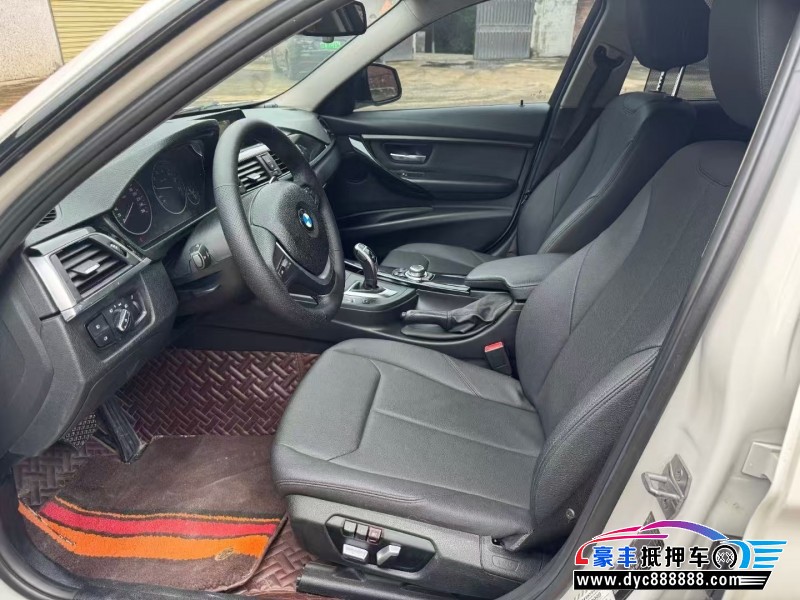 17年宝马3系轿车抵押车出售