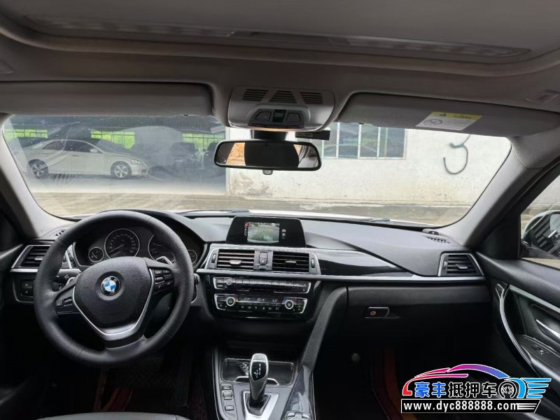 17年宝马3系轿车抵押车出售