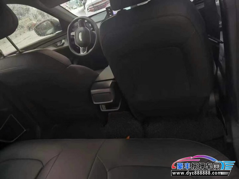 24年吉利几何轿车抵押车出售