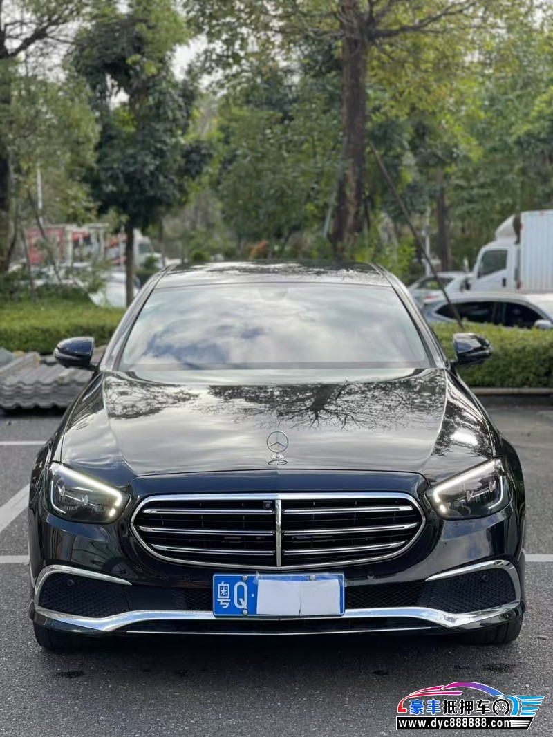 22年奔驰E轿车抵押车出售