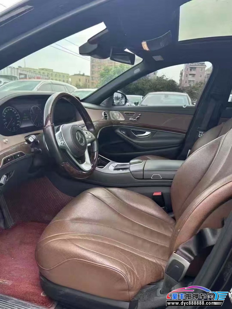 19年奔驰S轿车抵押车出售