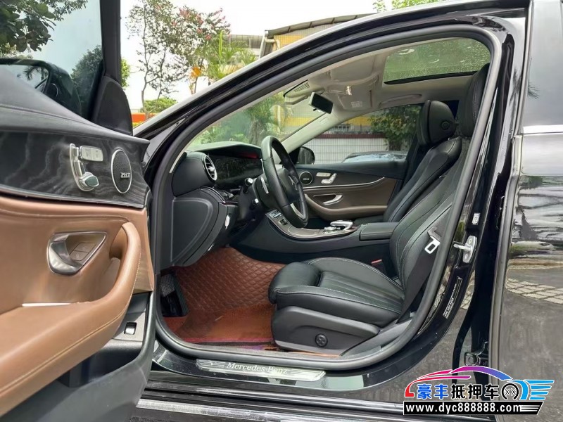 18年奔驰E轿车抵押车出售