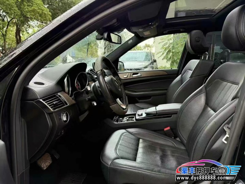 18年奔驰GLE轿车抵押车出售