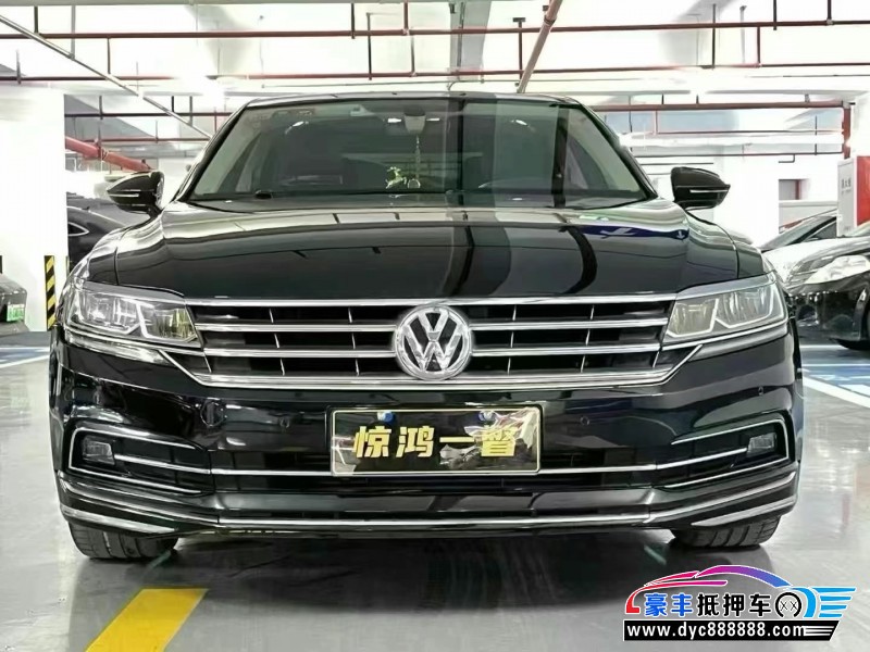 抵押车出售18年大众辉昂轿车