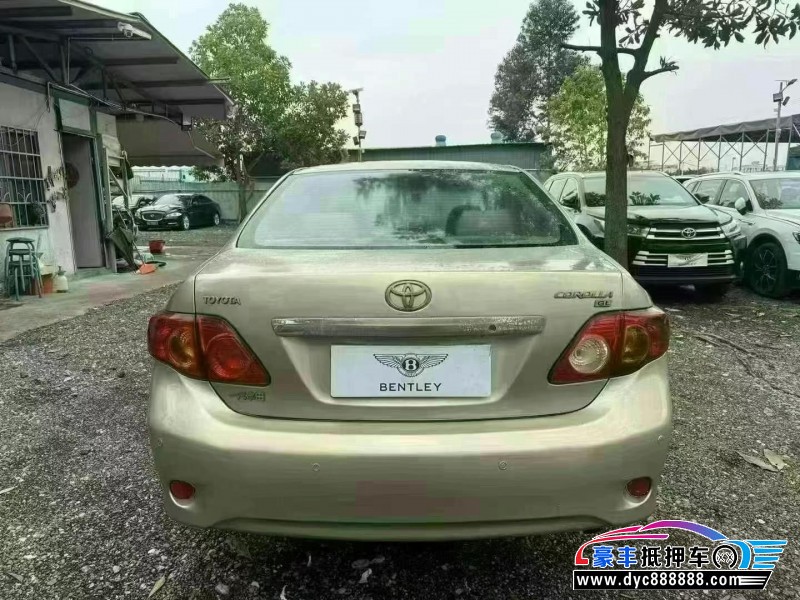 10年丰田卡罗拉轿车抵押车出售