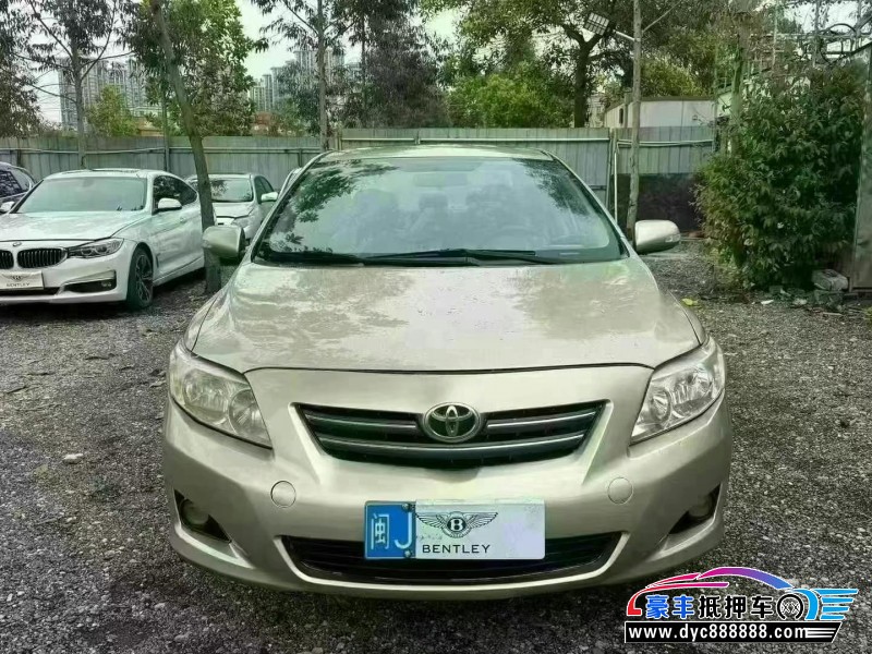 10年丰田卡罗拉轿车抵押车出售
