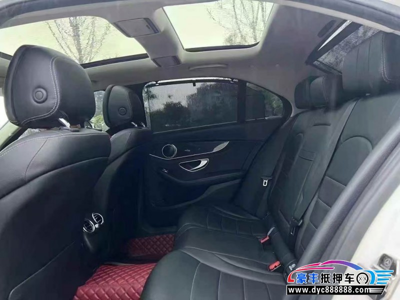 15年奔驰C轿车抵押车出售