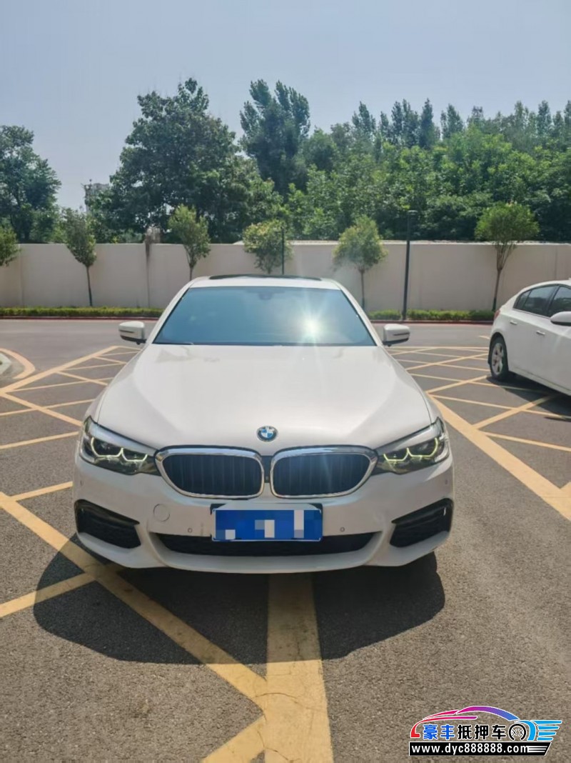 18年宝马5系轿车抵押车出售