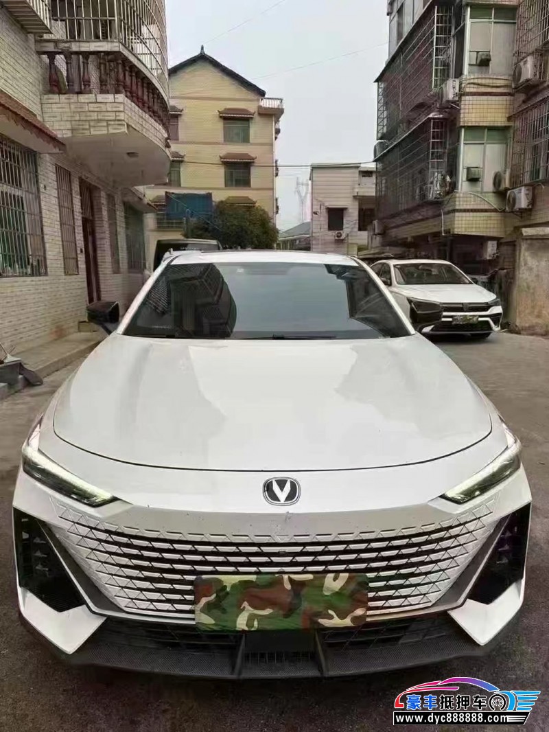 23年长安长安UNI轿车抵押车出售