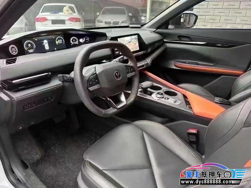 23年长安长安UNI轿车抵押车出售