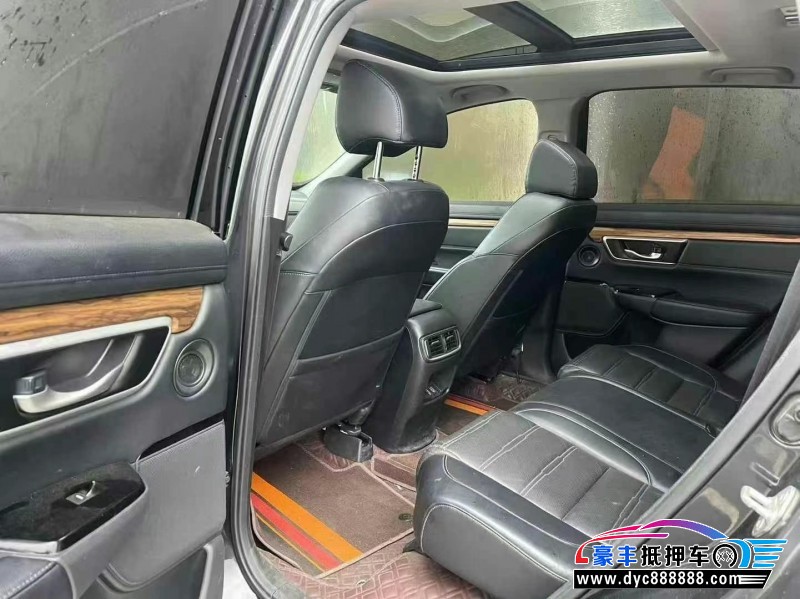 18年本田CR-V轿车抵押车出售