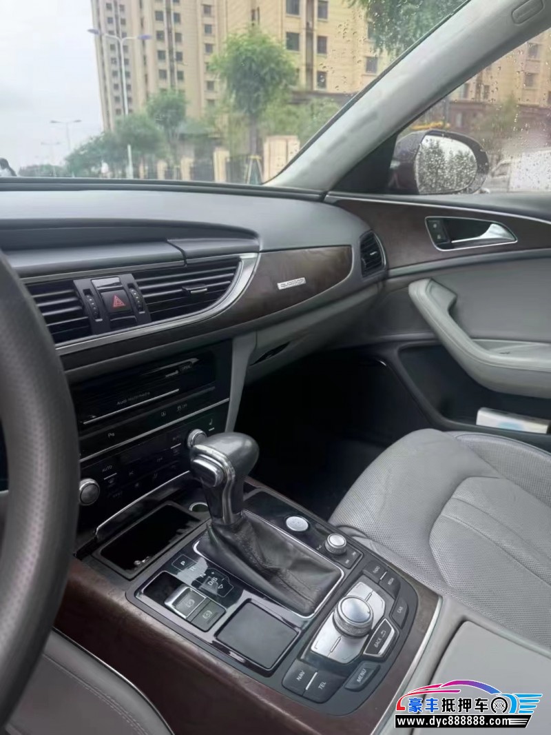 12年奥迪A6L轿车抵押车出售