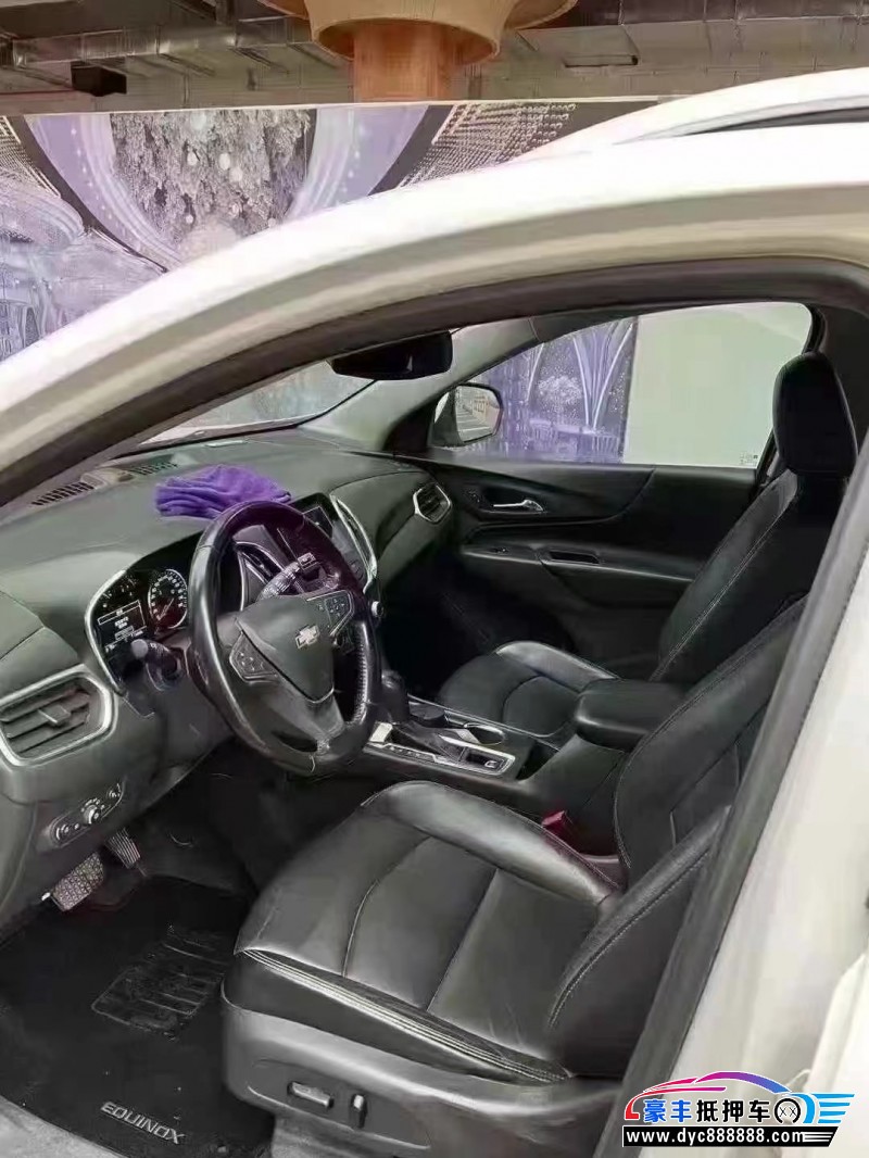 17年雪佛兰探界者轿车抵押车出售