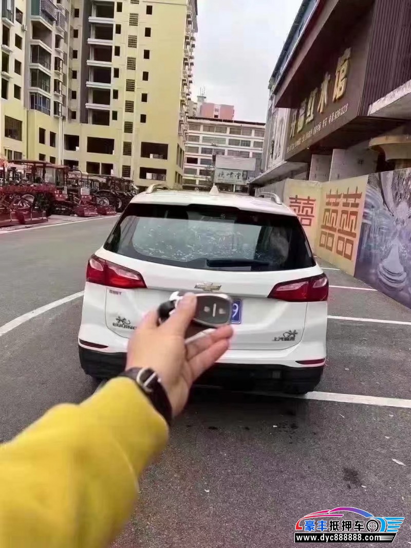 17年雪佛兰探界者轿车抵押车出售