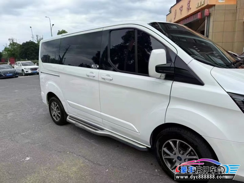 23年福特途睿欧MPV抵押车出售