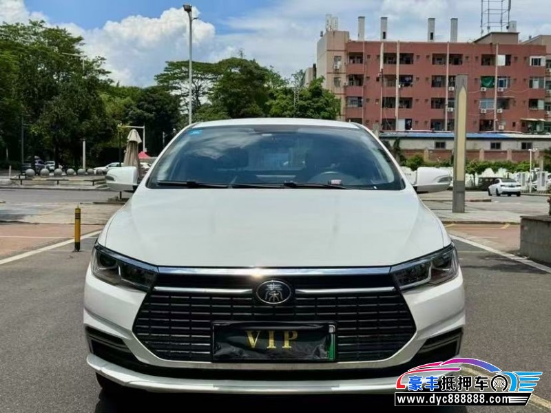 23年比亚迪秦轿车抵押车出售