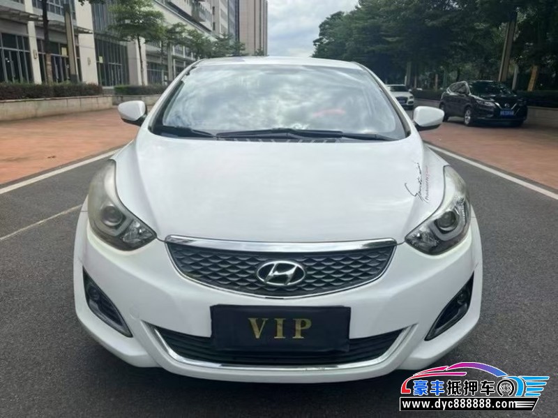 25年大众朗动轿车抵押车出售