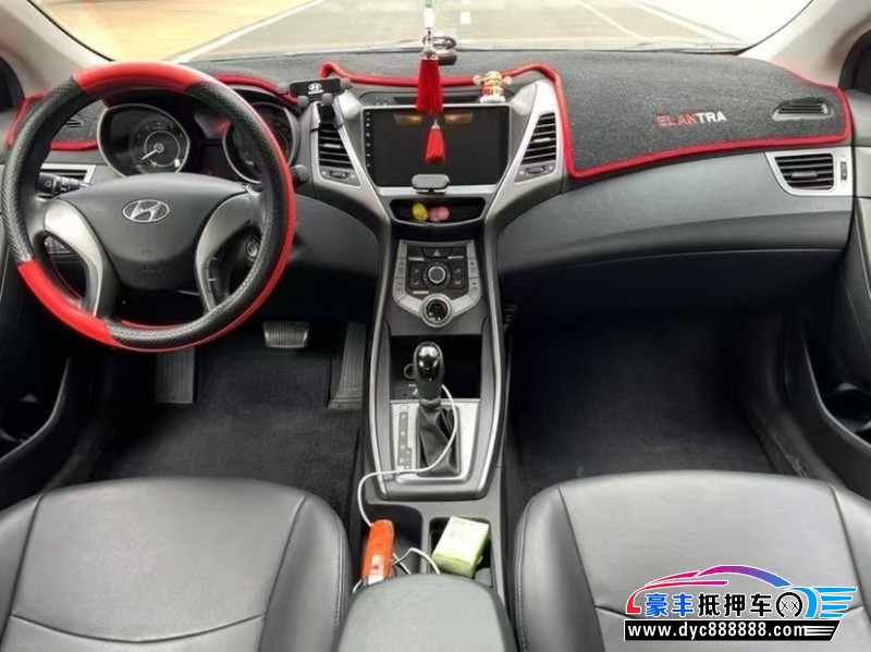 25年大众朗动轿车抵押车出售