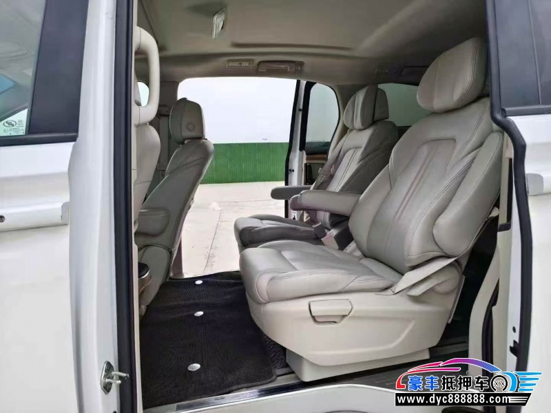 18年别克GL8轿车抵押车出售