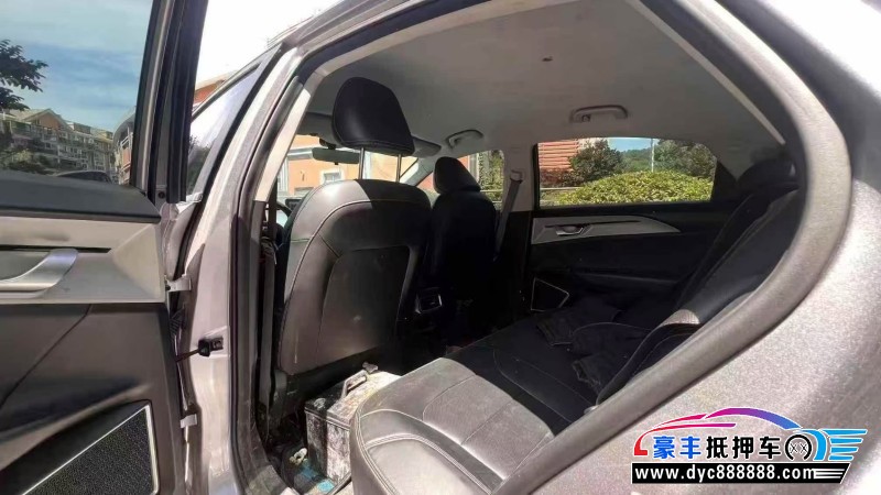 23年吉利几何轿车抵押车出售