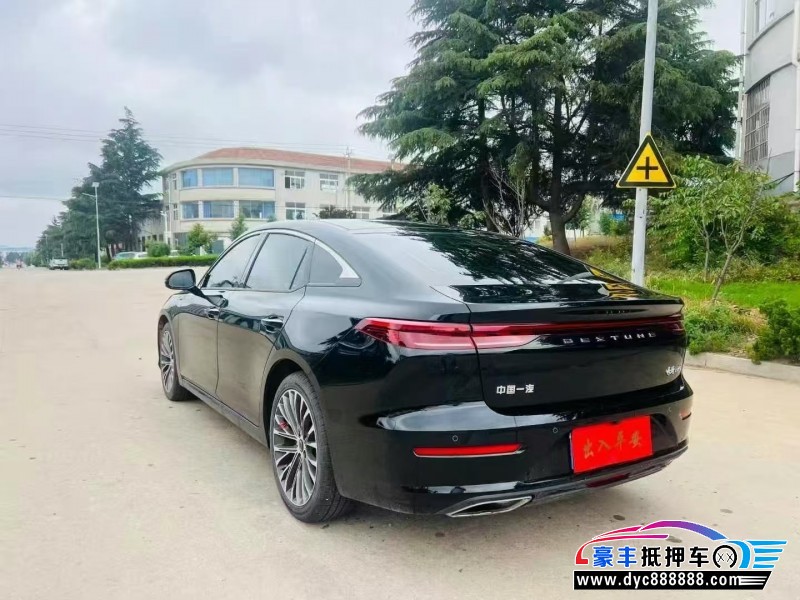 25年奔腾B70轿车抵押车出售