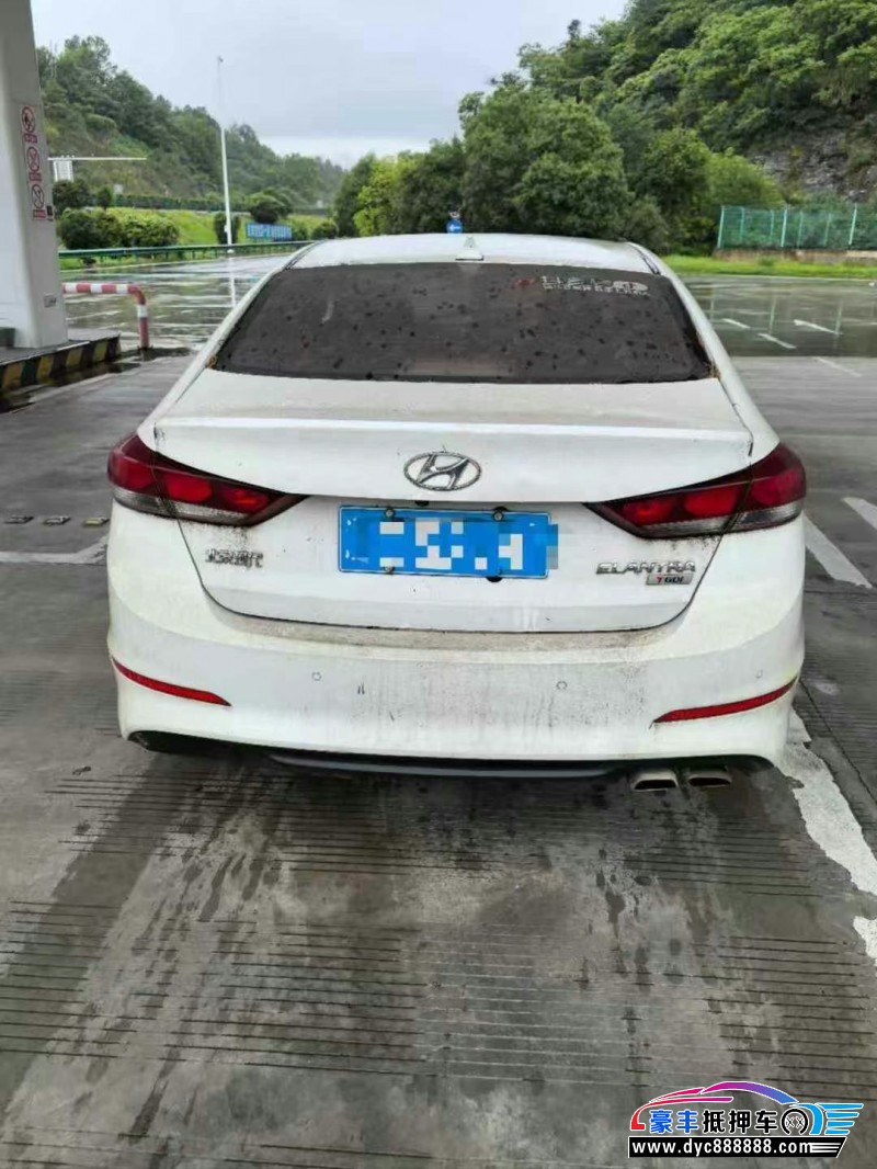 18年现代领动轿车抵押车出售