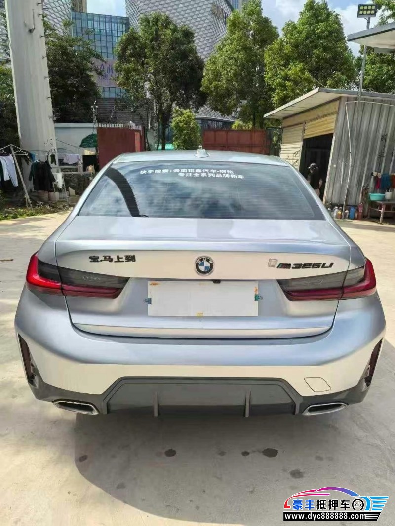 24年宝马3系轿车抵押车出售