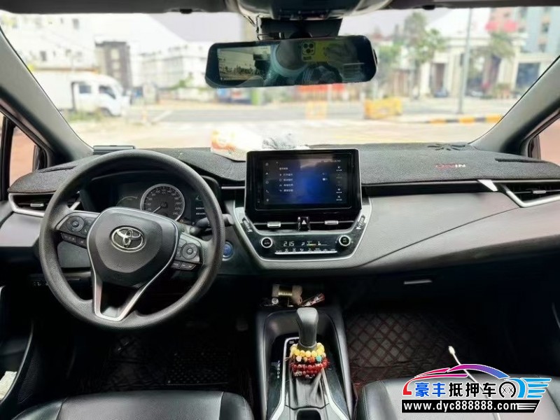 21年丰田雷凌轿车抵押车出售