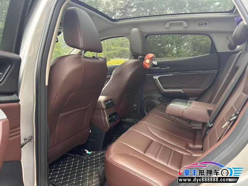 19年WEYVV5轿车抵押车出售