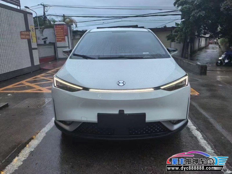 抵押车出售25年合创z03轿车