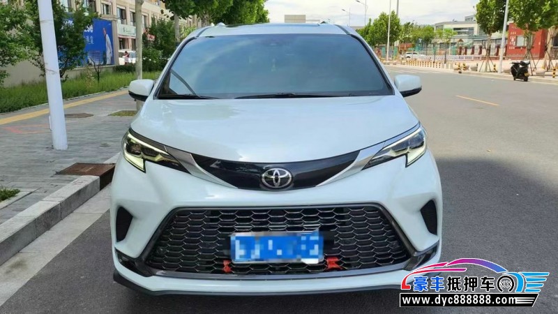 24年丰田格瑞维亚轿车抵押车出售