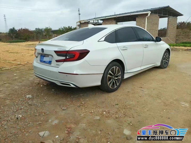 22年本田雅阁轿车抵押车出售