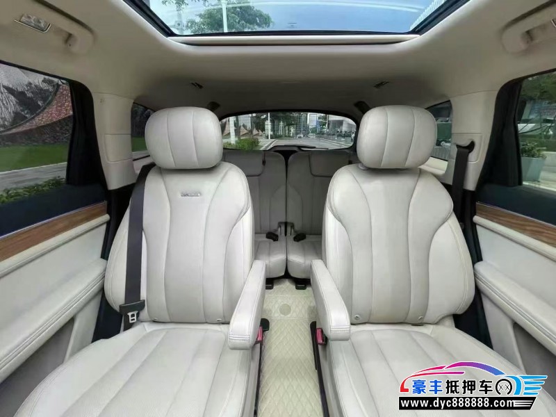 23年华为问界轿车抵押车出售