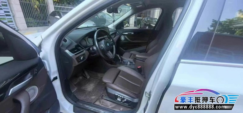 21年宝马X1轿车抵押车出售