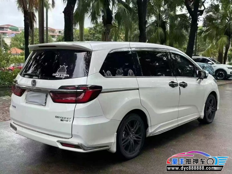 22年本田奥德赛轿车抵押车出售