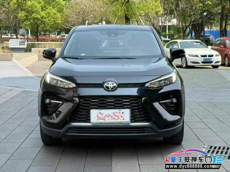 22年丰田威兰达轿车抵押车出售