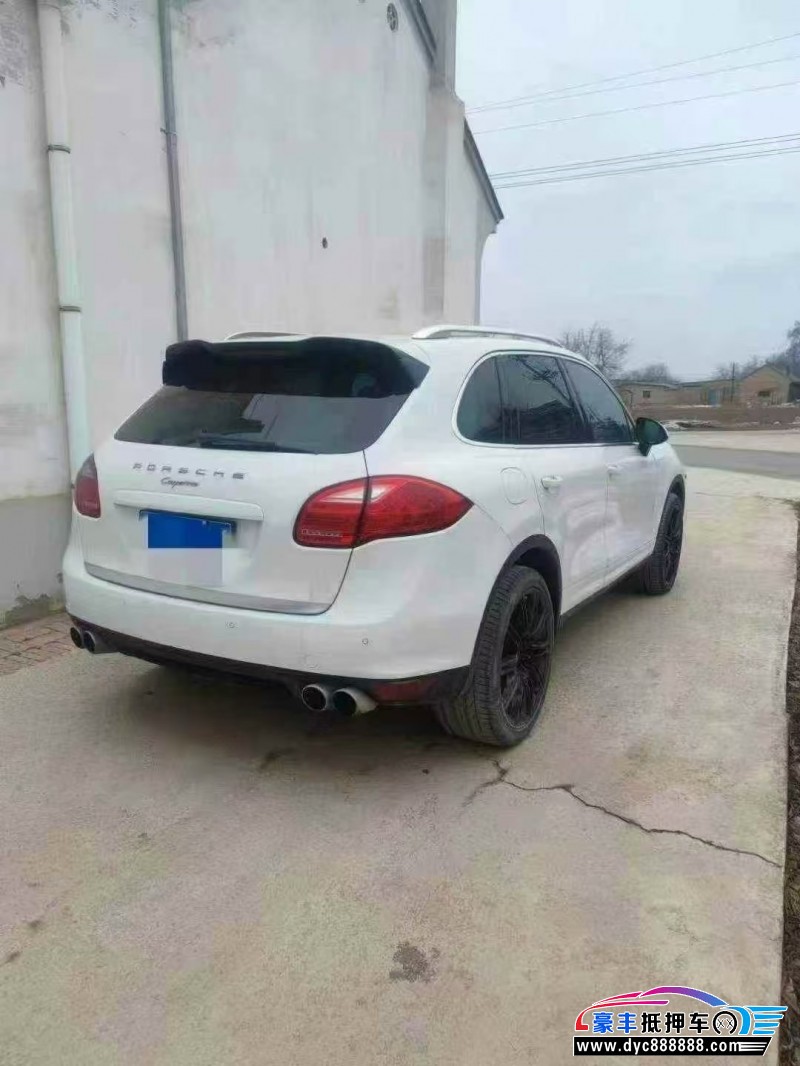 13年保时捷卡宴轿车抵押车出售