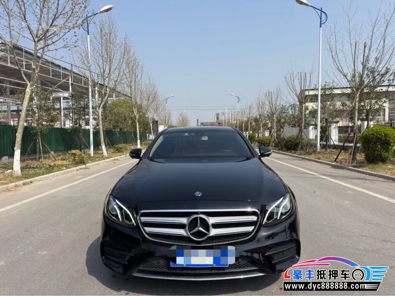 20年奔驰E轿车抵押车出售