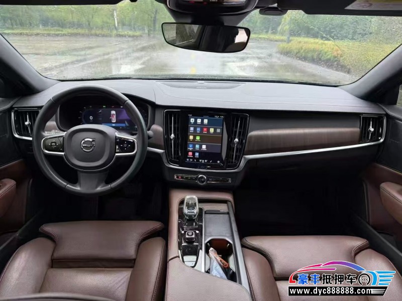 23年沃尔沃S90轿车抵押车出售