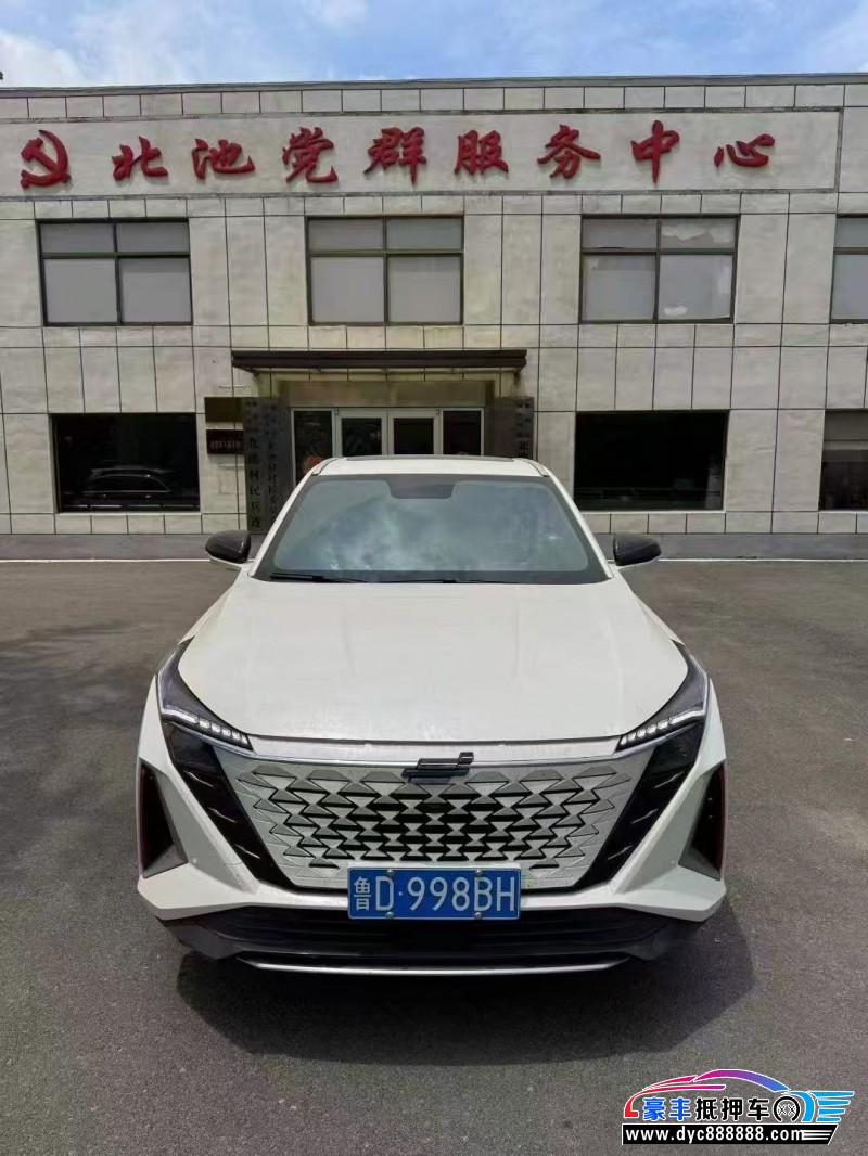 抵押车出售24年长安欧尚Z6轿车