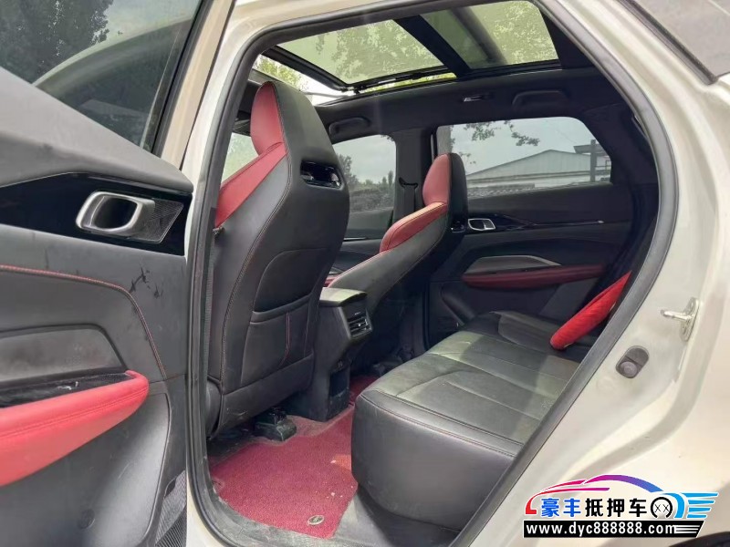 24年长安欧尚Z6轿车抵押车出售