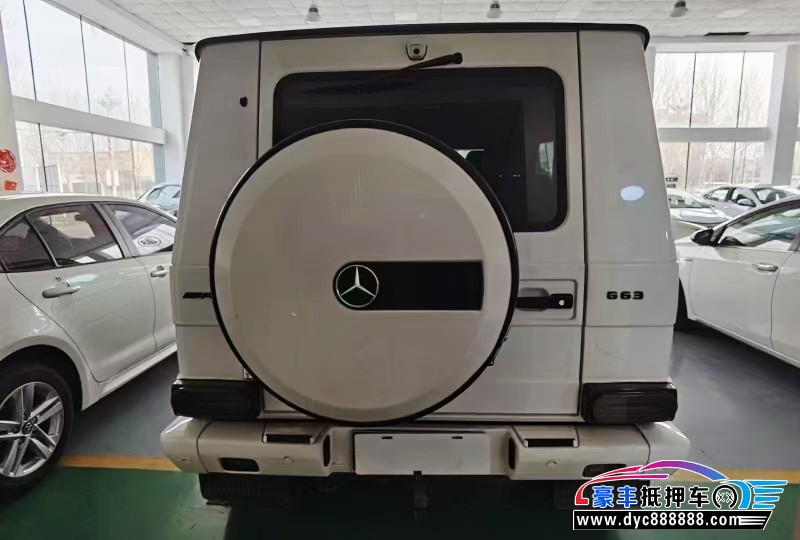 17年奔驰G轿车抵押车出售