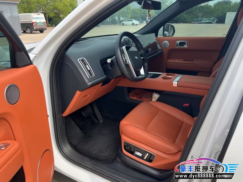 24年理想L7轿车抵押车出售