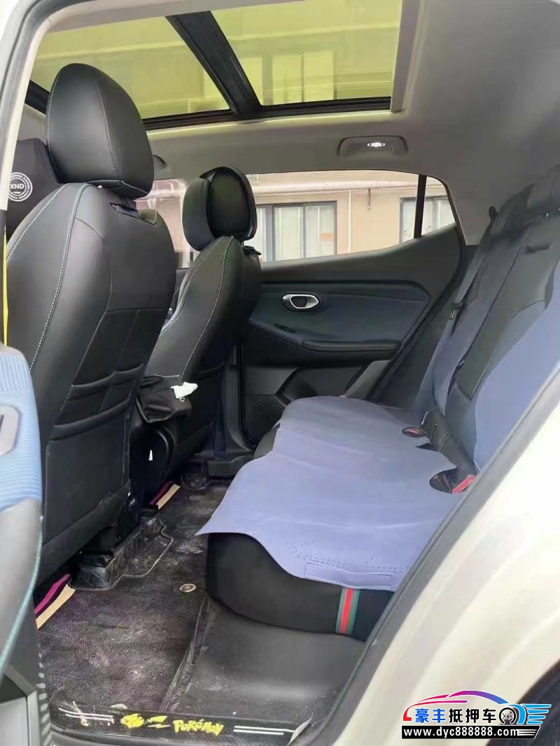 23年传祺gs3轿车抵押车出售