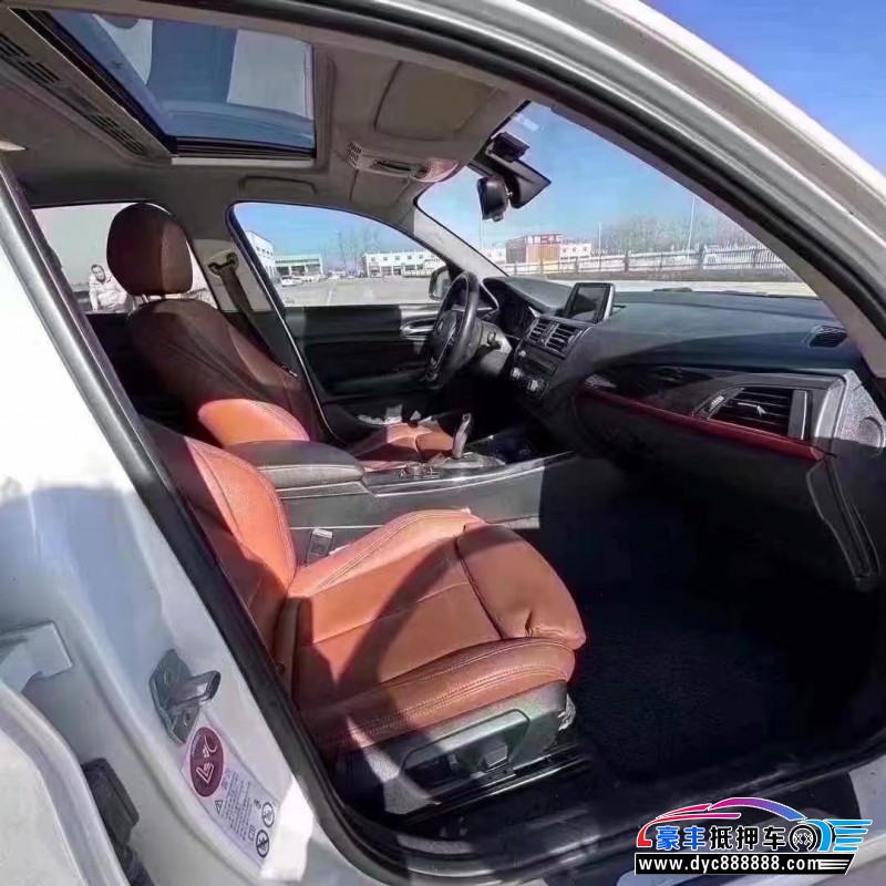 13年宝马1系轿车抵押车出售