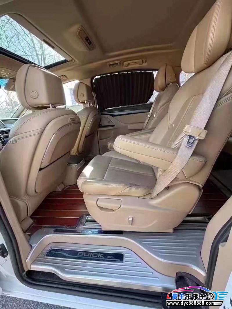 20年别克GL8轿车抵押车出售