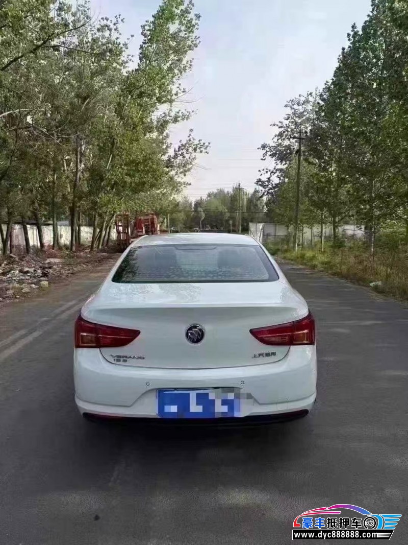 17年别克威朗轿车抵押车出售