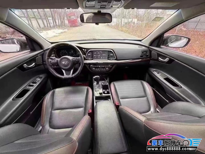 18年起亚凯绅轿车抵押车出售